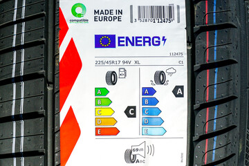 new EU tire labelling with information about level of noise, braking distance and fuel efficiency