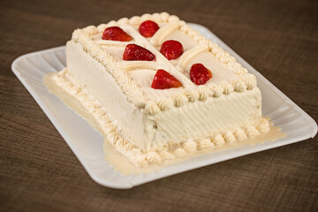 Pastel con fresas