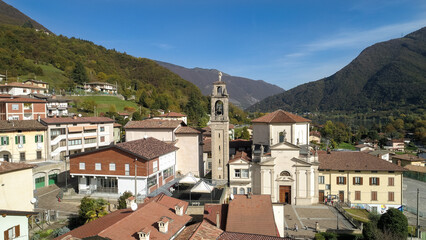 Fototapeta premium parrocchia spinone al lago endine bergamo italy
