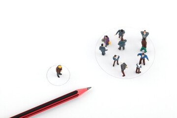 Miniature photography is isolated from different circles of friends