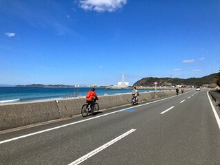 Amakusa is an island group about 60 kilometers southwest of Kumamoto City in western Kyushu. Made up of two big islands and hundreds of smaller islands, the Amakusa area is remote and rural with nice 