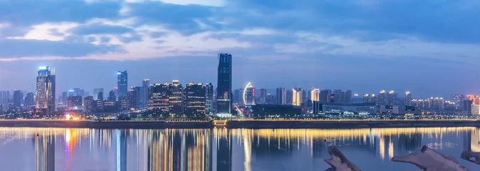 Tischdecke Now city skyline landmark night view, Shanghai, China © hrui