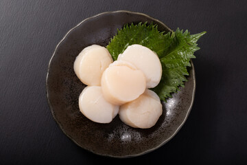 北海道産　ホタテ貝柱の刺身