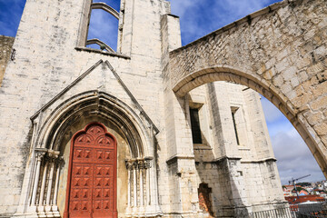 Fototapeta na wymiar Convento do Carmo facade gothic style