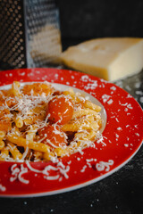 pasta pomodoro con scampi