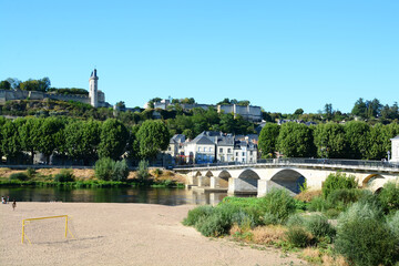 Chinon - ville et château - Indre et Loire - Centre Val de Loire