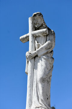 statue of jesus christ