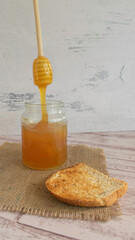 Desayuno saludable con frutos secos y semillas