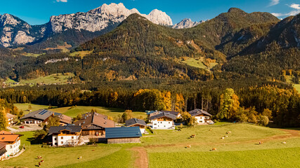 Fototapeta na wymiar Beautiful alpine autumn or indian summer landscape view at the famous Loferer Alm, Lofer, Salzburg, Austria