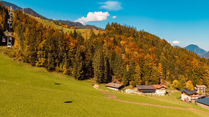 Fototapeta na wymiar Beautiful alpine autumn or indian summer landscape view at the famous Loferer Alm, Lofer, Salzburg, Austria