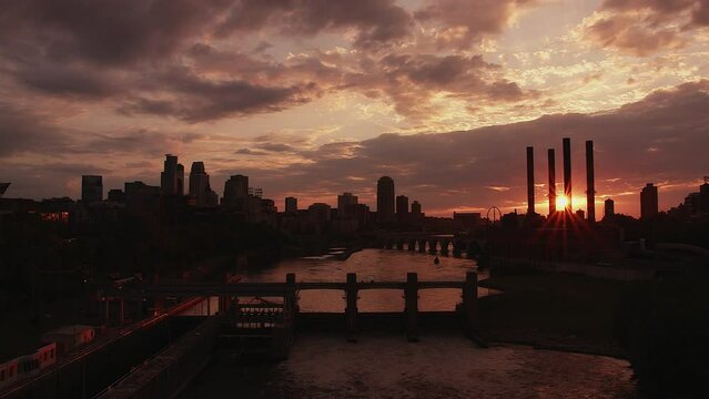 Minneapolis Timelapse  Sunset Silhouette Skyline