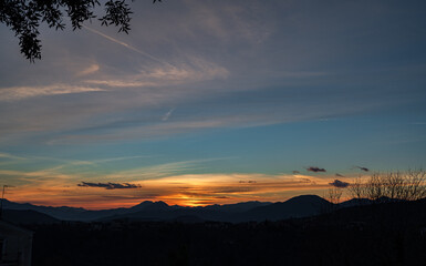 Spectacular photographs of sunsets in Molise, Italy