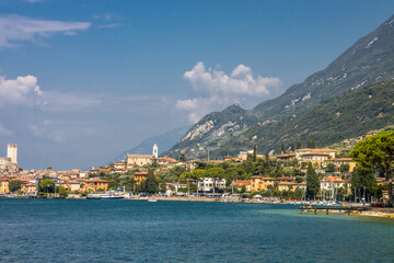 Fototapeta na wymiar Sunny summer day in Malcesine resort on Lake Garda