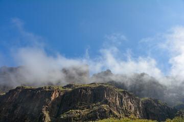 Fototapeta premium Low hanging clouds in the mountains on Tenerife in Spain