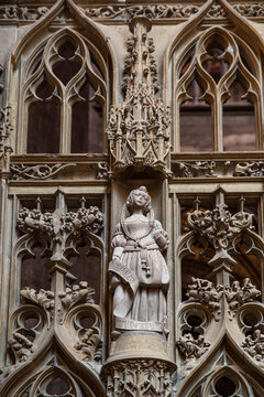 Architectural detail of a statue in the cathedral of Rodez in the south of France