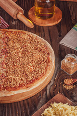 Brazilian pizza with tomato sauce, mozzarella, garlic and olive oil (Pizza alho e oleo)