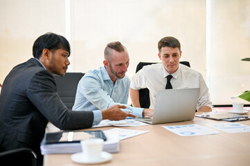 A professional financial team is in the meeting to discuss and plan their financial investment