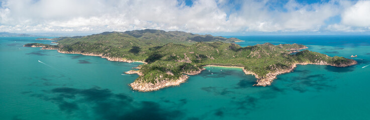 Panorama of the amazing Magnetic Island on the Great Barrier Reef in North Queensland