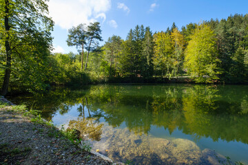 Fototapeta na wymiar Fluss Lech bei Füssen, Allgäu, Bayern, Deutschland, Europa
