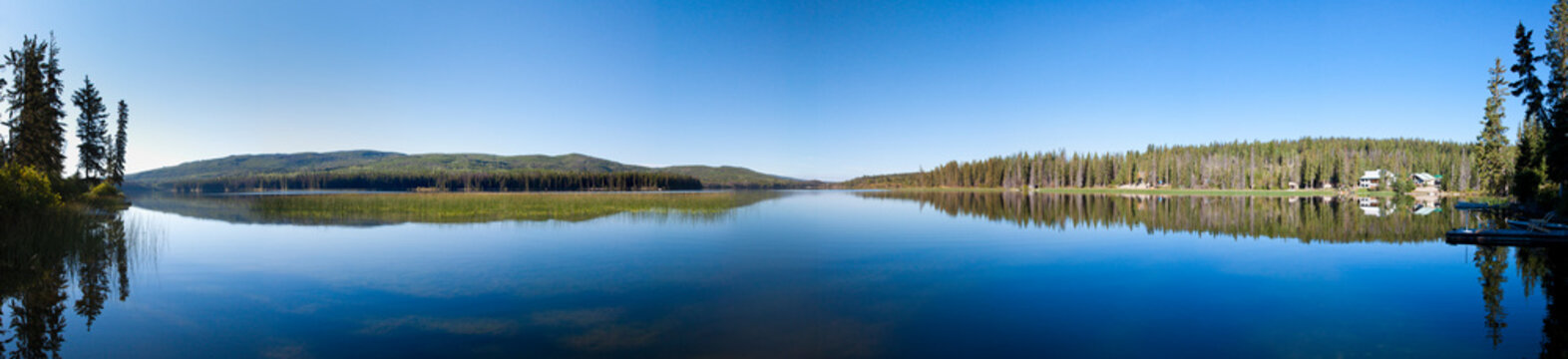 Lac Le Jeune Lake, Kamloops, BC, Canada.