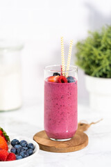 Mixed berry smoothie