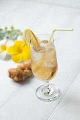 冷たいジンジャーエール