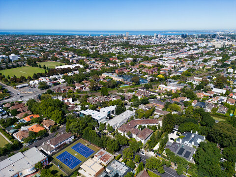 Aerial image above the Melbourne suburb of Toorak looking south