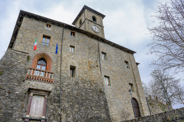 Fototapeta na wymiar castello di corniglio