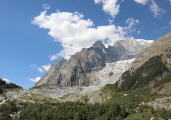 Fototapeta na wymiar European Alps and mountains near the border between France and Italy