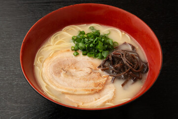 豚骨ラーメン