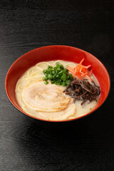 豚骨ラーメン