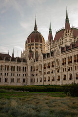 Fototapeta na wymiar Hugarian parlement in Budapest