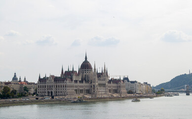 Fototapeta na wymiar Hungarian parliament building in Budapest from the Danube river