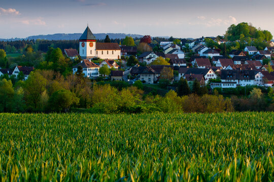 Kirche Illnau vom Guggenb&uuml;hl