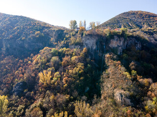 Fototapeta na wymiar Aerial Autumn view of Polska Skakavitsa waterfall, Bulgaria