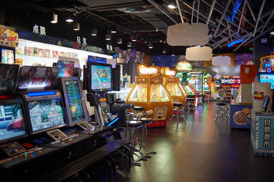 SHENZHEN, CHINA - MAY 25, 2015: game zone at COCO Park shopping center in Longgang District.