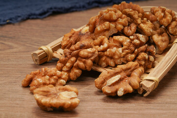 plate of peeled walnuts