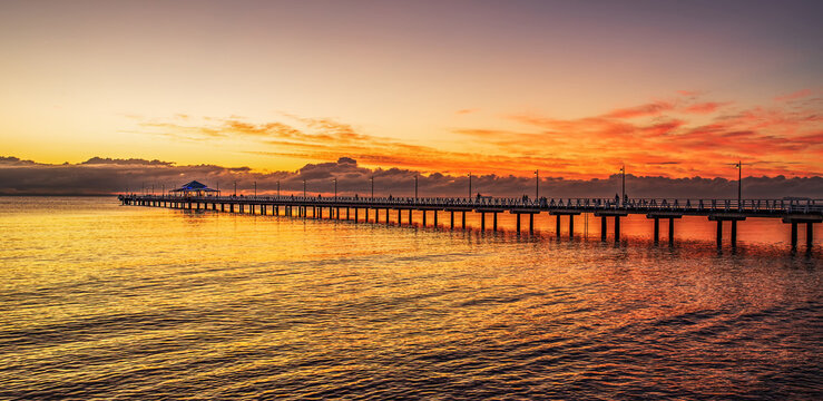 Scene of the Shorncliffe Pier before the sunrise