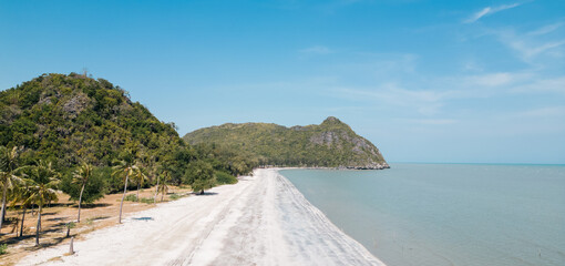 Thailand beach © Chris