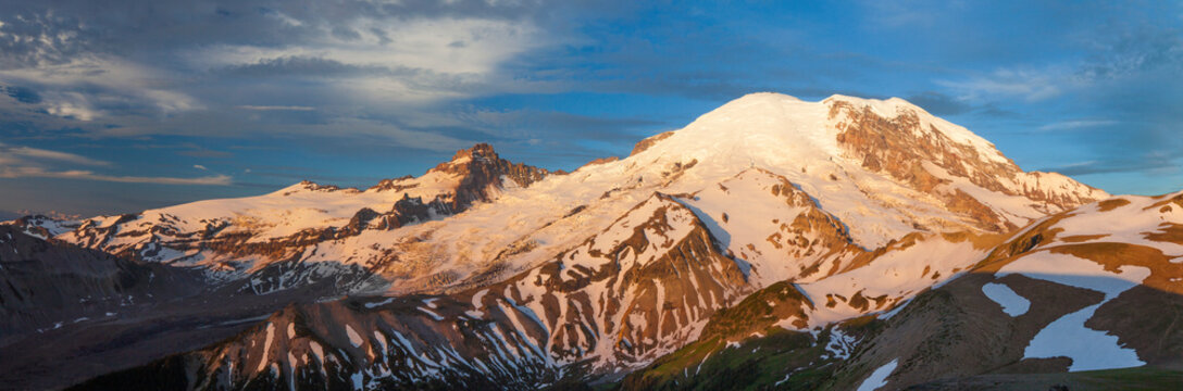Alpenglow illuminates the NE face of Mount Ranier.