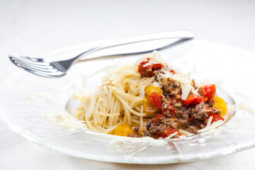 spaghetti with minced meat and tomatoes