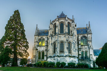 Fototapeta na wymiar Abbaye Saint-Léger de Soissons - France