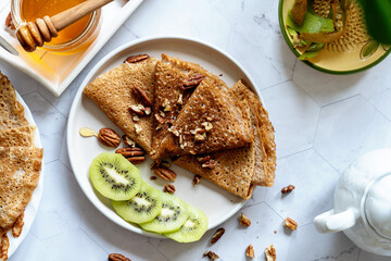blini with nuts and honey