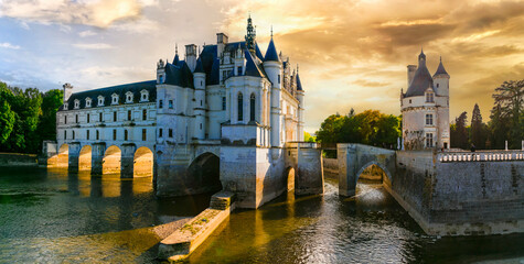 Fairytale Chenonceau castle over sunset, Beautiful castles of Loire valley , France travel and landmarks - obrazy, fototapety, plakaty