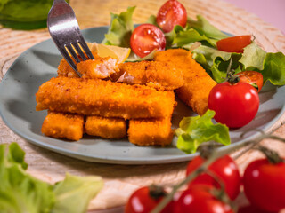 served with salad and tomatoes. Fast finger food