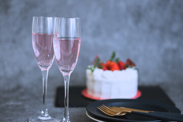 2つのシャンパングラス ロゼ 記念日　誕生日