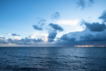 nuage sur la méditerranée