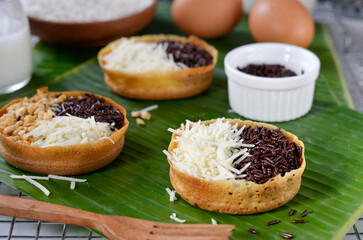 Martabak Terang Bulan mini, martabak manis mini or mini sweet martabak (mattabak), is Indonesian...