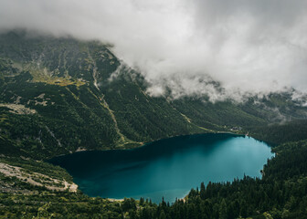 Morskie Oko w Tatrach, widok z góry - obrazy, fototapety, plakaty