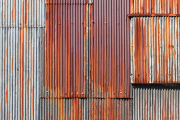 錆びたトタンの表面（素材）